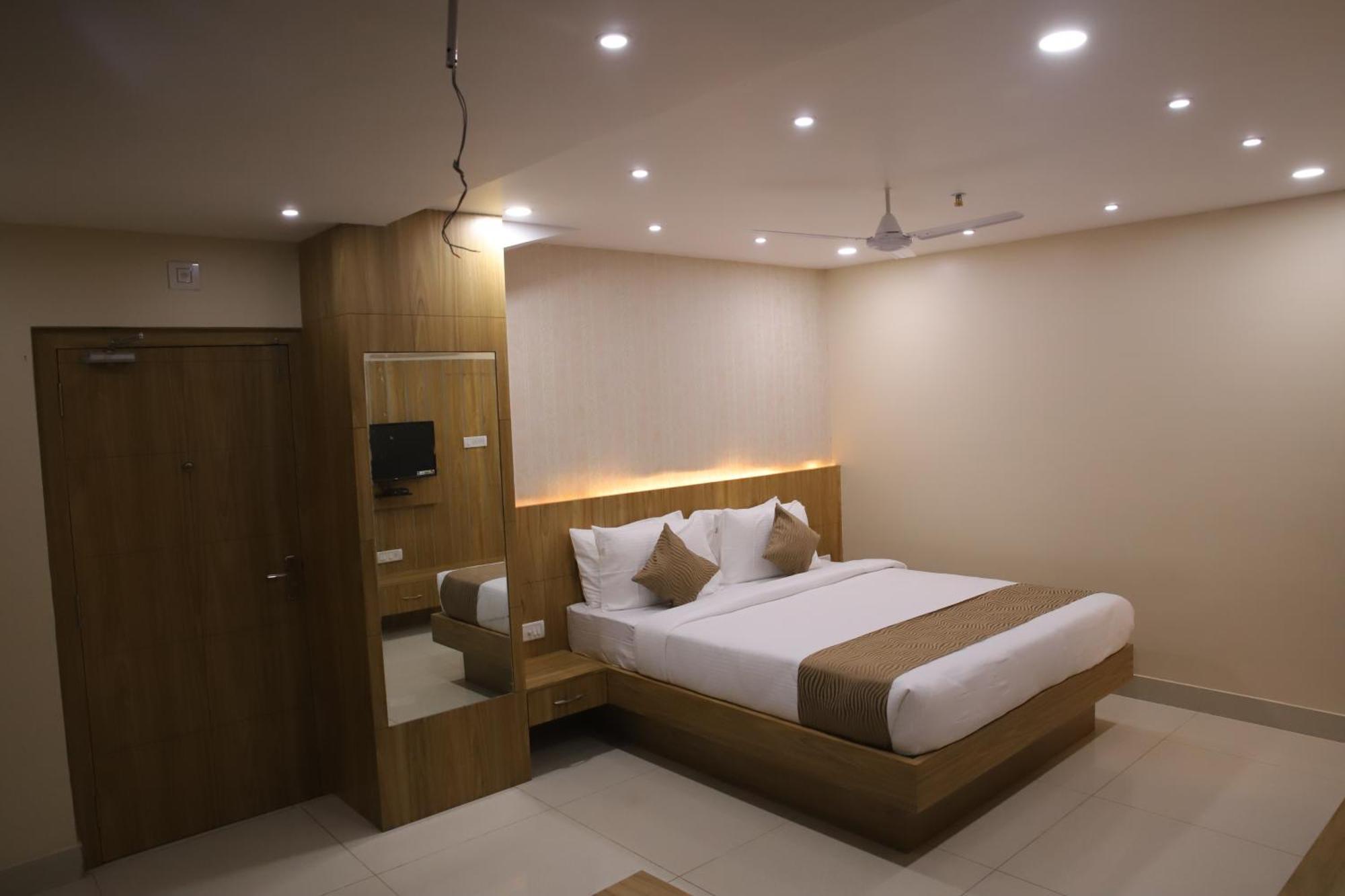 Hotel Dc Star Tarapith Exterior foto